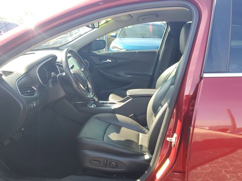 Used 2021 Chevrolet Malibu LT w/ Leather Package image 19