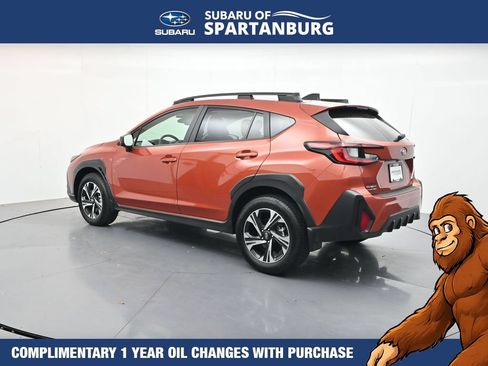 Used 2025 Subaru Crosstrek 2.5i Premium AWD/4WD image 6