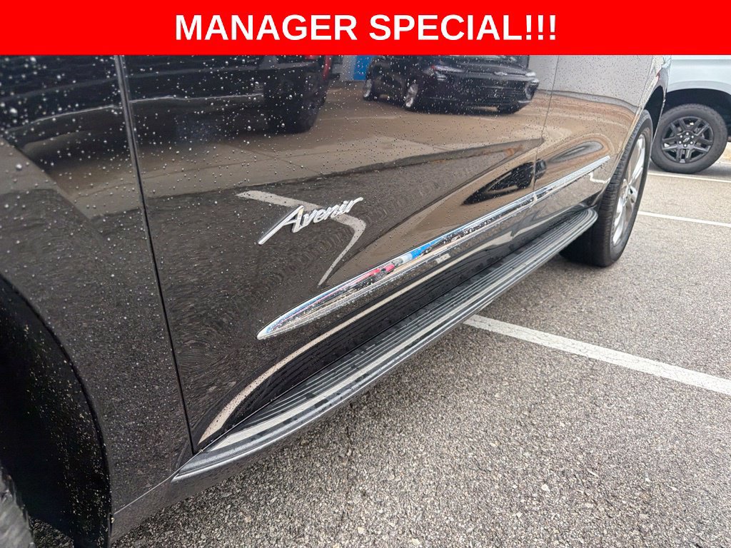 Used 2019 Buick Enclave Avenir w/ Avenir Technology Package AWD/4WD image 10