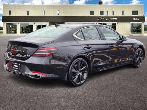 Used 2022 Genesis G70 3.3T w/ Sport Advanced Package image 3