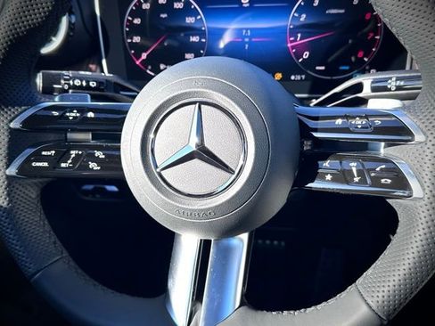 New 2026 Mercedes-Benz GLC 300 4MATIC image 13