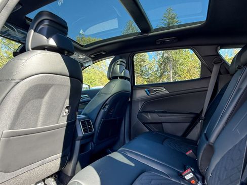 New 2026 Kia Sportage X-Line w/ X-Line Premium Package image 37