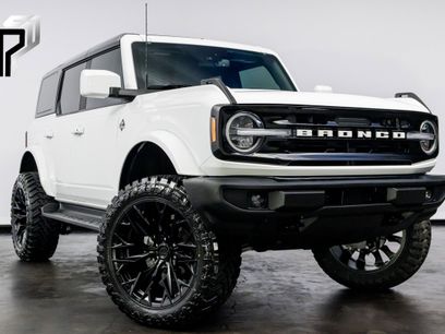 Used 2025 Ford Bronco Outer Banks w/ Sasquatch Package