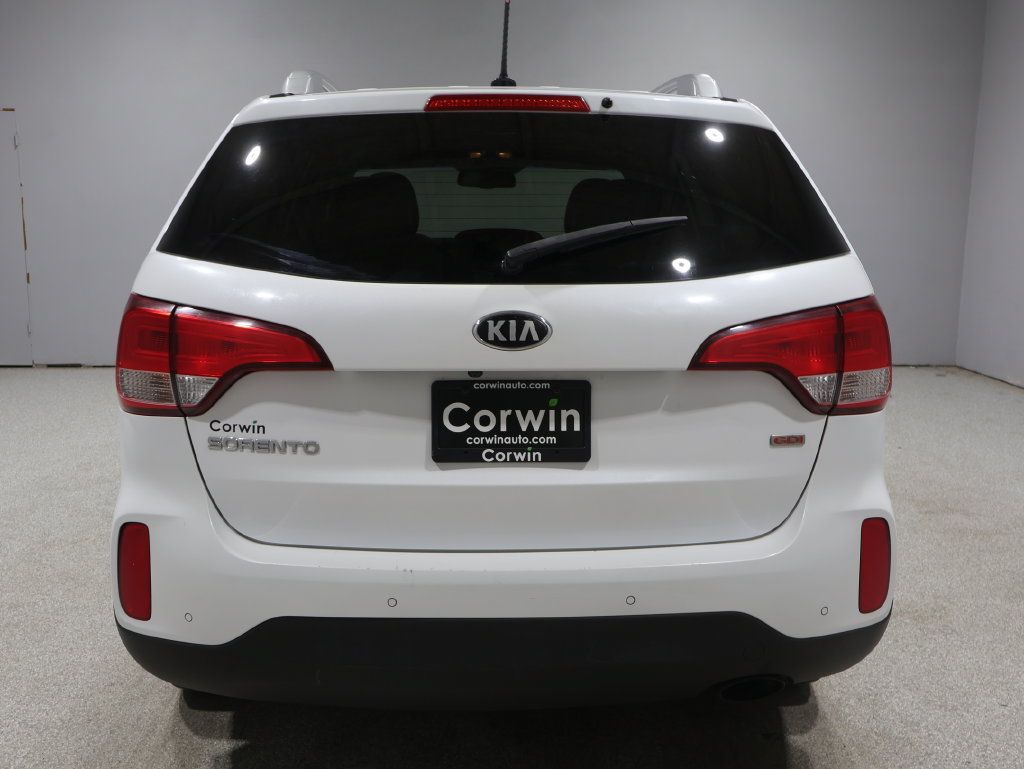 Used 2014 Kia Sorento LX AWD/4WD image 7