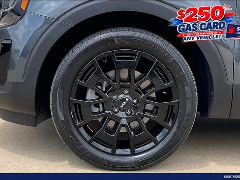 Used 2022 Kia Telluride SX w/ SX Prestige Package AWD/4WD image 8