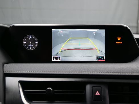 Used 2020 Lexus UX 250h w/ Premium Package AWD/4WD image 19