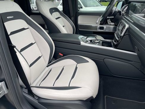 Certified 2021 Mercedes-Benz G 63 AMG 4MATIC image 24