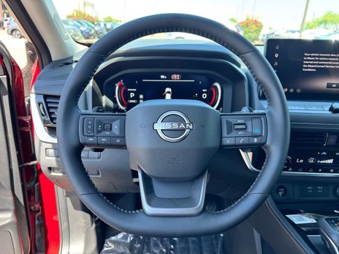 New 2026 Nissan Rogue Platinum w/ Platinum Premium Package AWD/4WD image 18