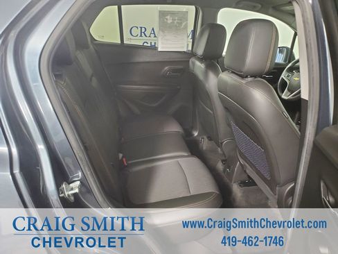 Used 2021 Chevrolet Trax LT w/ Driver Confidence Package FWD image 14