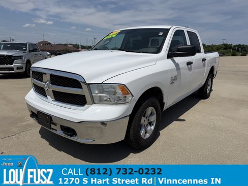 Used 2019 RAM 1500 Tradesman w/ Chrome Appearance Group AWD/4WD image 3