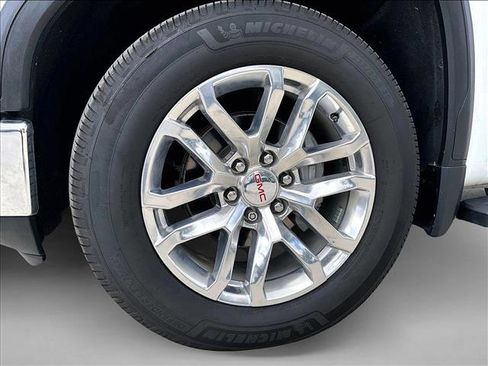 Used 2020 GMC Sierra 1500 SLE w/ SLE Value Package image 10