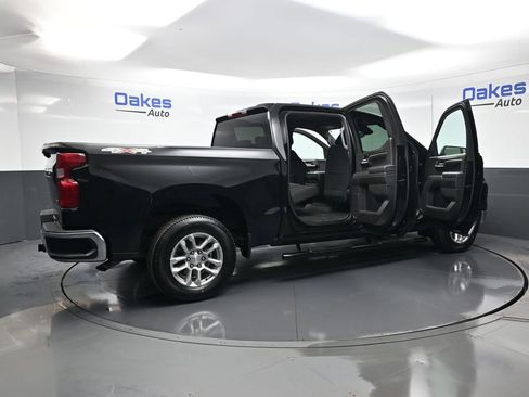 Used 2022 Chevrolet Silverado 1500 LT image 56
