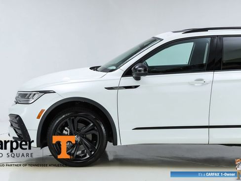 Used 2023 Volkswagen Tiguan SE R-Line AWD/4WD image 41