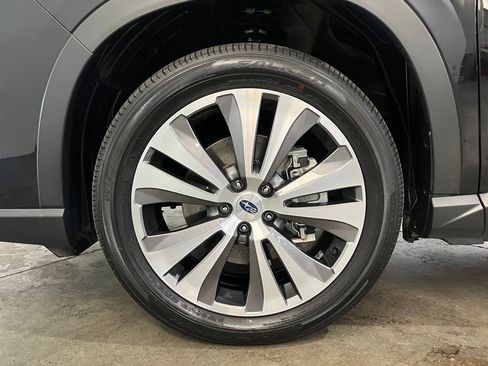 Used 2022 Subaru Ascent Limited AWD/4WD image 16
