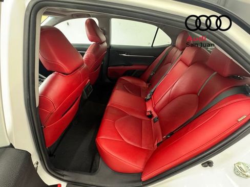 Used 2019 Toyota Camry XSE image 16