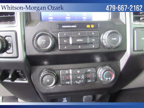 Used 2021 Ford F250 XLT w/ XLT Premium Package AWD/4WD image 43
