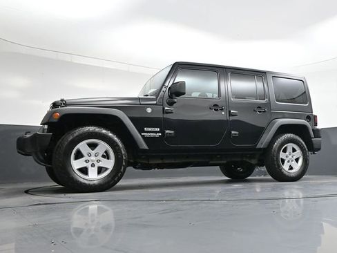 Used 2017 Jeep Wrangler Unlimited Sport w/ Quick Order Package 24S image 33