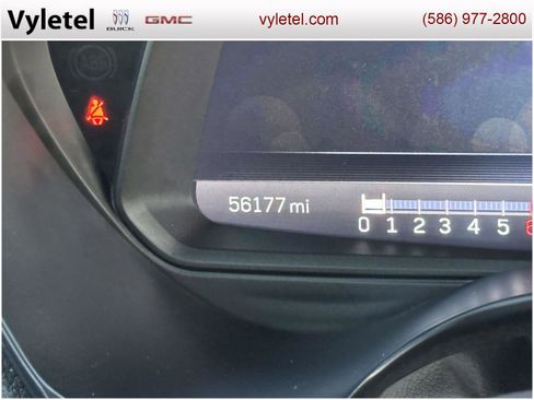 Used 2023 Cadillac CT4 V w/ Technology Package image 24