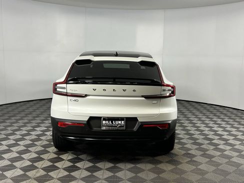 Used 2024 Volvo C40 P8 Recharge Plus w/ Climate Package image 7