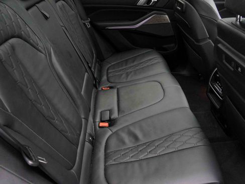 Used 2020 BMW X5 M50i w/ Premium Package image 39