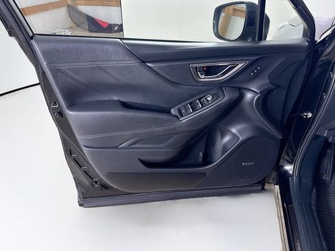 Certified 2022 Subaru Forester Touring AWD/4WD image 11