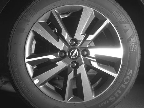 Used 2025 Nissan Versa SV image 14