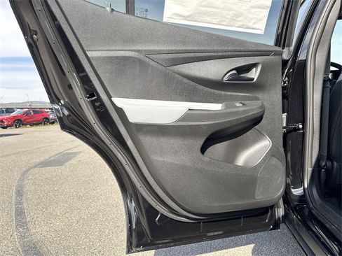 New 2025 Buick Envista Preferred image 23