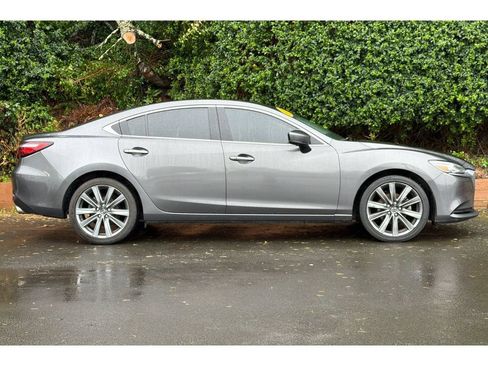 Used 2021 MAZDA MAZDA6 Touring FWD image 4