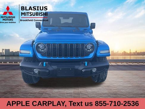 Used 2024 Jeep Wrangler Unlimited w/ Convenience Group image 10