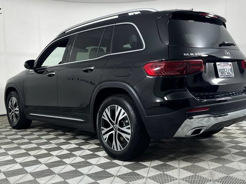 Used 2026 Mercedes-Benz GLB 250 image 6