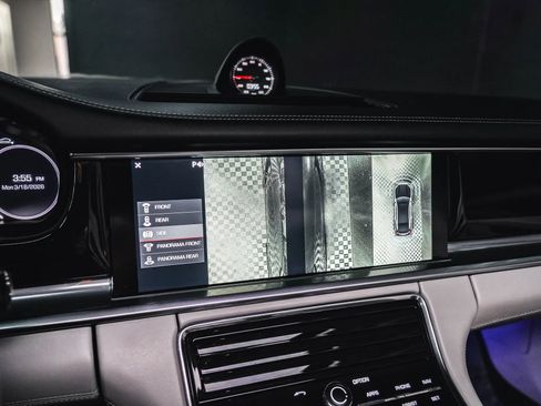 Used 2018 Porsche Panamera Turbo image 81