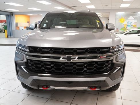 Used 2022 Chevrolet Tahoe Z71 w/ Z71 Off-Road Package AWD/4WD image 18