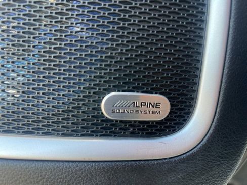 Used 2021 Jeep Compass Limited w/ Sun and Sound Group image 16