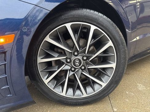 Used 2022 Hyundai Sonata Limited image 53