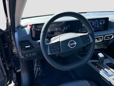 New 2026 Nissan Sentra SV FWD image 8