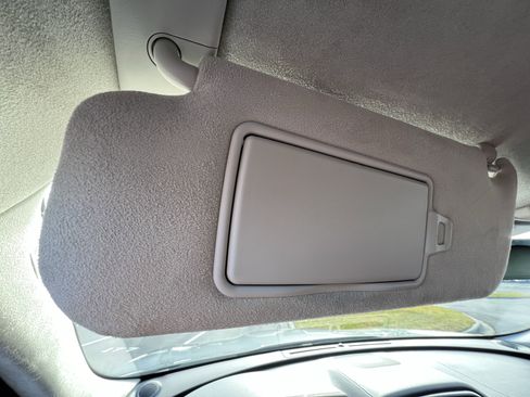 Used 2020 Jaguar F-PACE Checkered Flag image 25