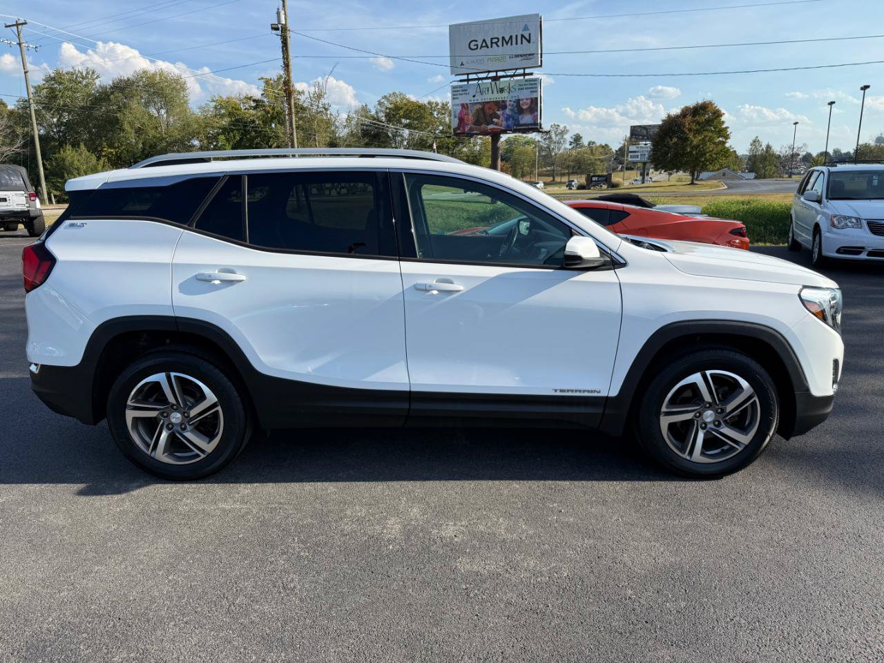 Used 2018 GMC Terrain SLT w/ Preferred Package AWD/4WD image 9