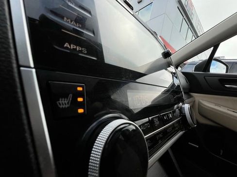 Used 2018 Subaru Outback 2.5i Limited image 26