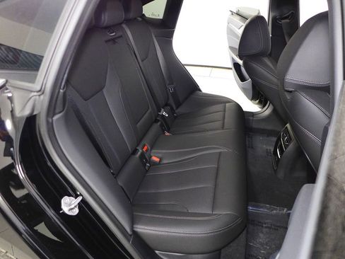 Used 2025 BMW i4 eDrive40 image 20