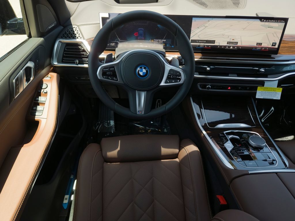 New 2026 BMW X5 xDrive50e w/ M Sport Package AWD/4WD image 16