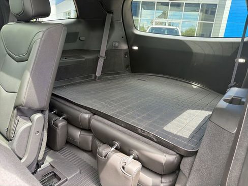 Used 2021 Cadillac XT6 Premium Luxury AWD/4WD image 27