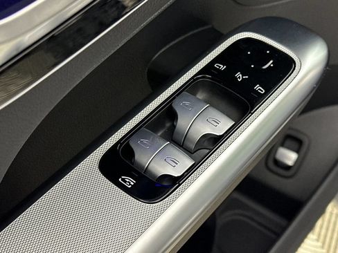 Certified 2026 Mercedes-Benz GLC 300 4MATIC image 13