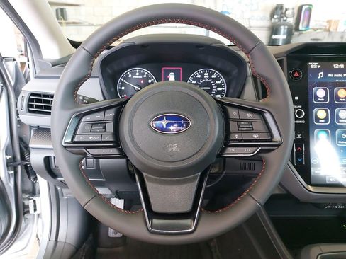 Used 2025 Subaru Crosstrek 2.5i Limited w/ Crosstrek Mirror Package image 20