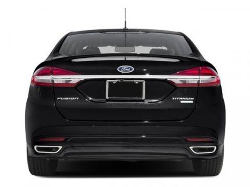 Used 2017 Ford Fusion Titanium image 5