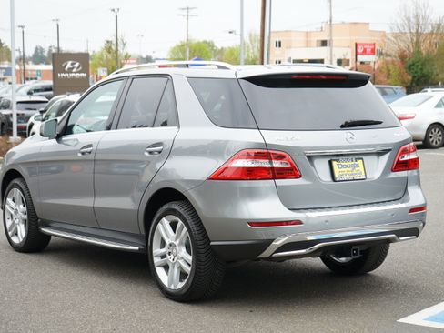 Used 2015 Mercedes-Benz ML 350 4MATIC image 3