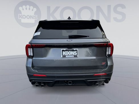 New 2025 Ford Explorer ST w/ Sun And Sound Package image 5