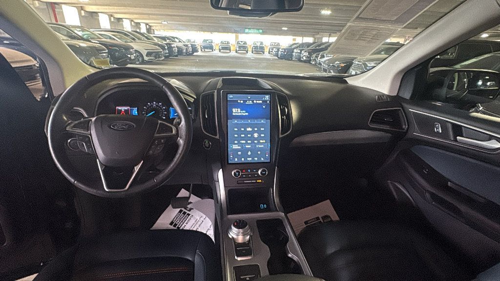 Used 2022 Ford Edge SEL w/ Sport Appearance Package AWD/4WD image 26