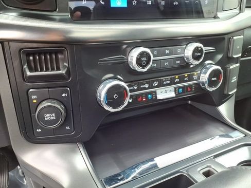 Used 2024 Ford F150 Lariat AWD/4WD image 24