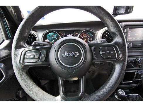 Used 2021 Jeep Wrangler Sport AWD/4WD image 11