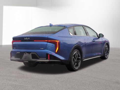New 2025 Kia K4 GT-Line w/ GT-Line Sunroof Package FWD image 5